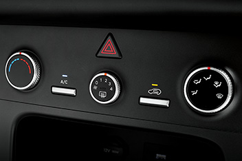 Manual temperature controls